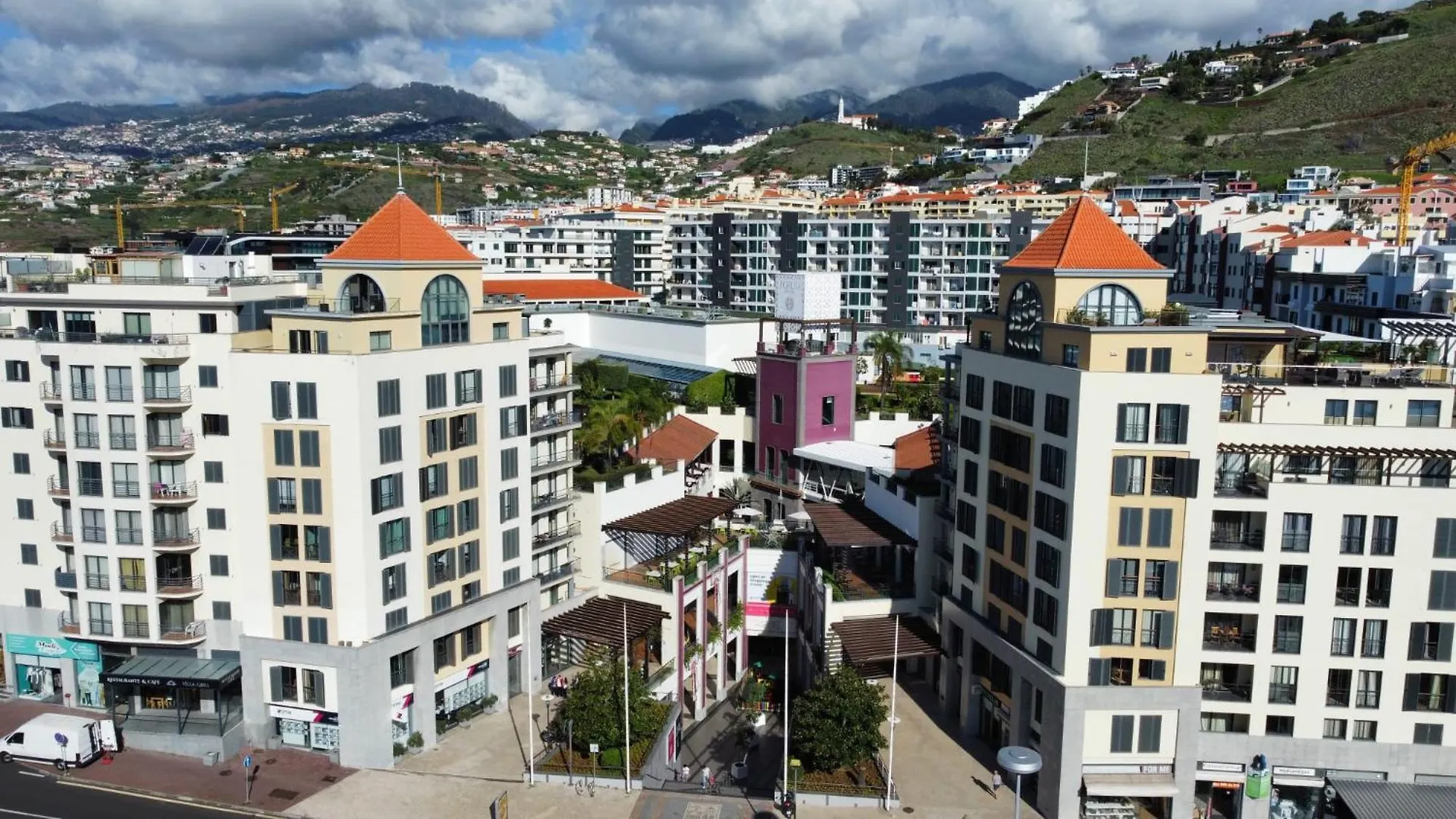 Appartement Forum Madeira Residence Funchal